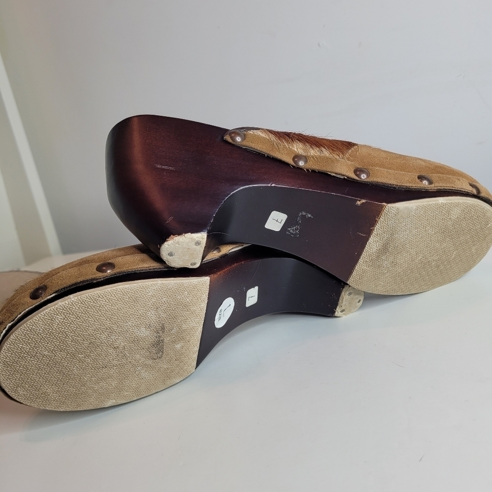 Mystique Calf Hair Leather Wooden Clogs Size Women's 7 - Picture 9 of 13